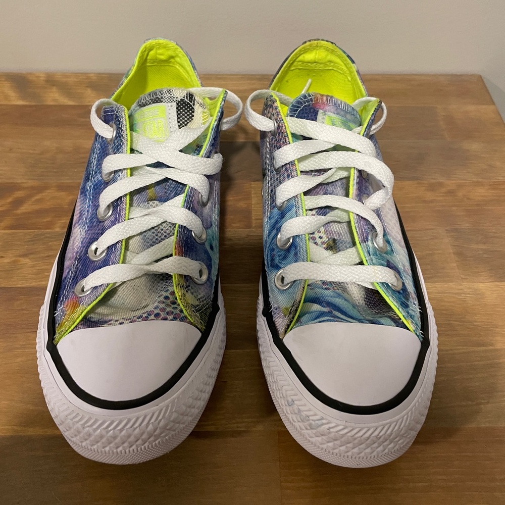 Converse Kids Low Top Sneakers in White, Blue, Purple, Neon Yellow - Picture 5 of 7